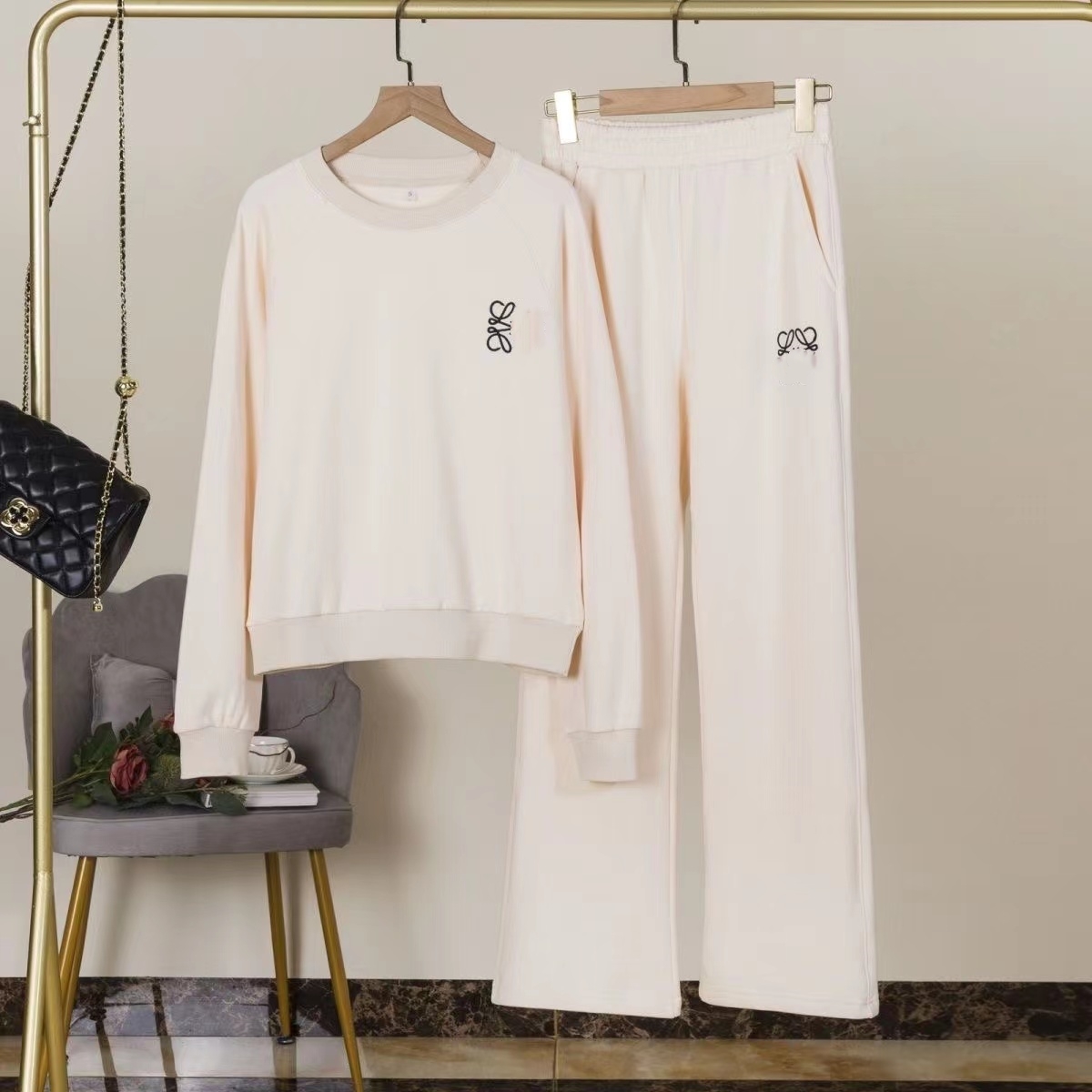 New Plus Size Two Piece woman Tracksuits Set Top and Pants Women Clothes Casual Outfit Sports Suit jogging suits Sweatsuits Jumpsuits