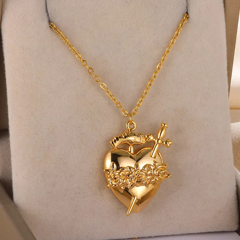 Jewelry Boxes Dainty Heart With Sword Pendants Necklaces For Women Romantic Stainless Steel Choker Necklace Collier Femme 231219
