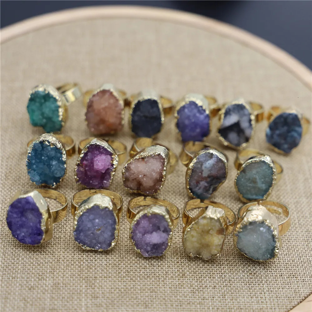 Band Rings Mixed Color Crystal Cluster Natural Stone Gold Face Druzys Men Rings Secret for Women Girls Wedding Party Fashion Jewelry 10PCS 231219