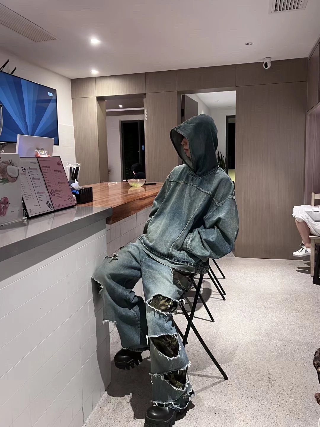 Original Bale Pants Loose Fit Casual Pants Straight Loose Jeans Men's Trousers Cut Hole Camouflage Double Layered Women Loose Wide Leg Jeans