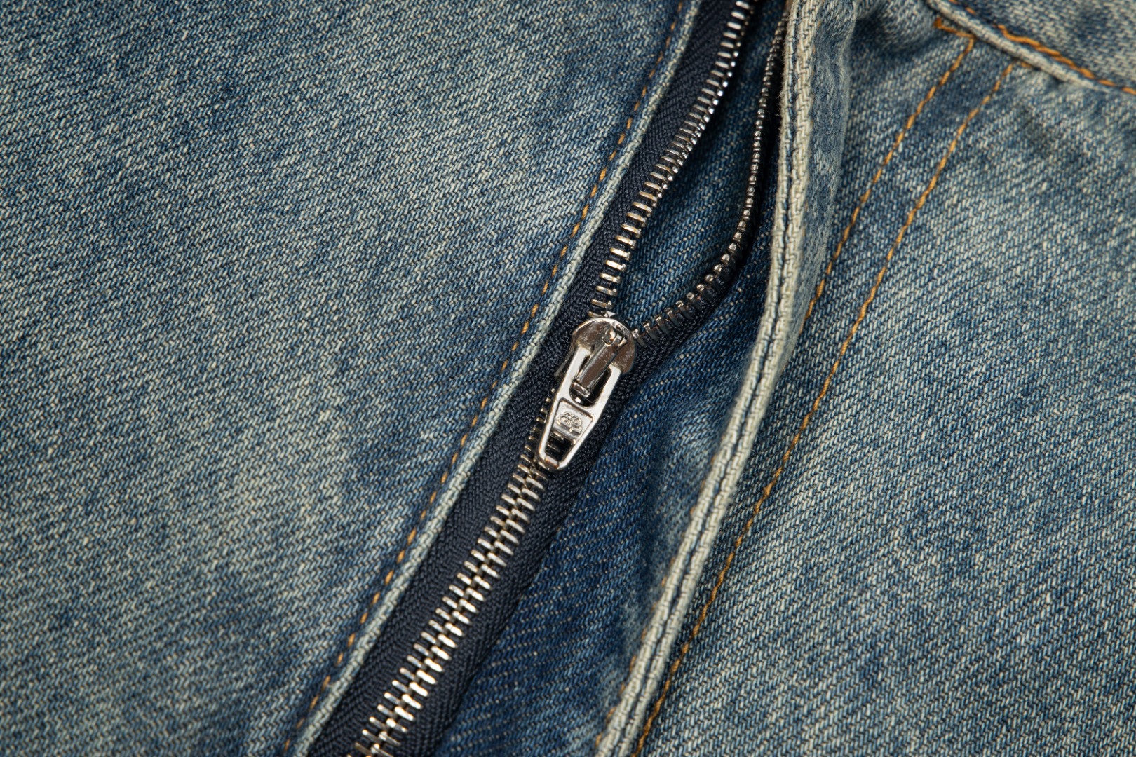 Original Bale Pants Loose Fit Casual Pants Straight Loose Jeans Men's Trousers Cut Hole Camouflage Double Layered Women Loose Wide Leg Jeans