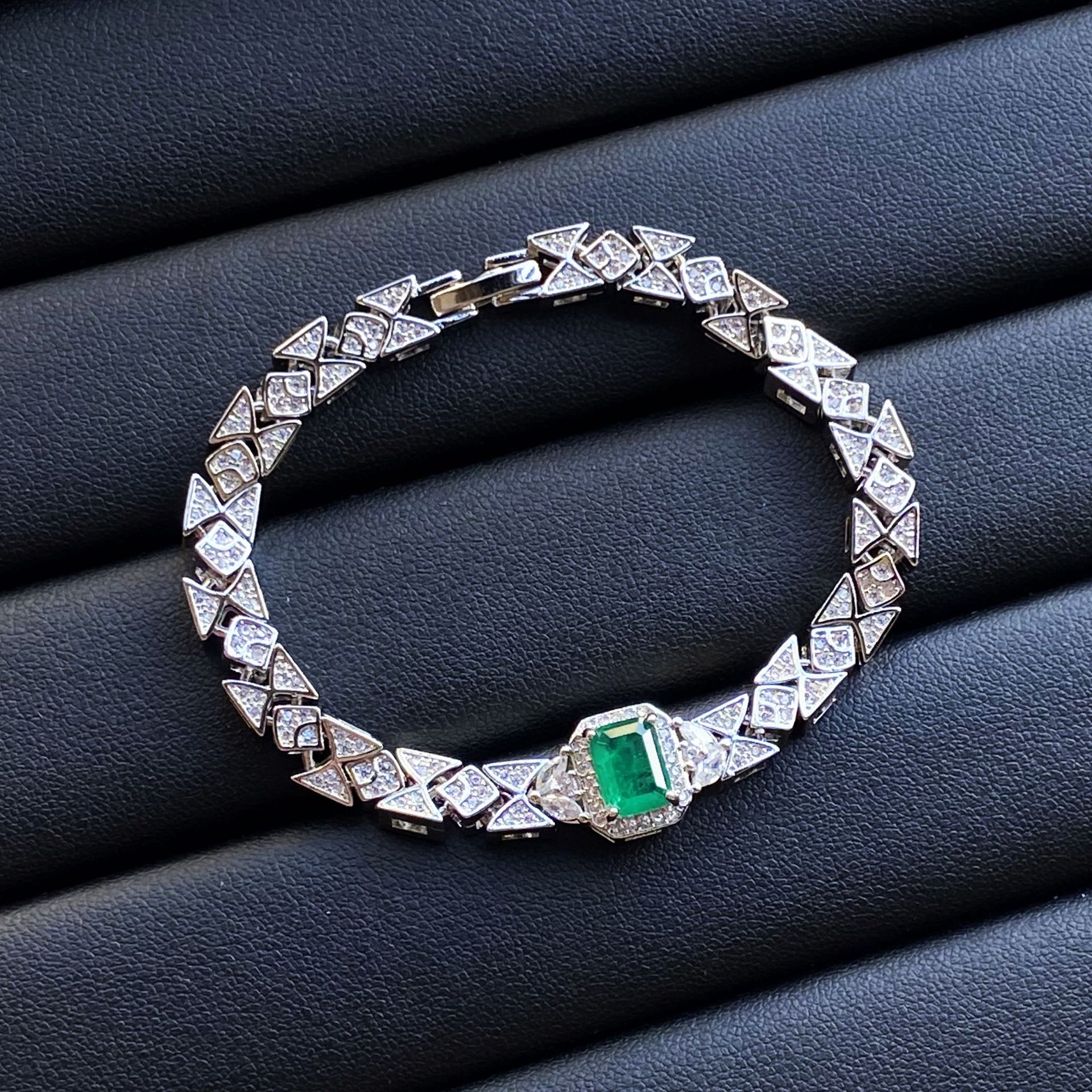 Valuable Lab Emerald Diamond Jewelry set 925 Sterling Silver Engagement Wedding Rings Earrings Necklace Bracelet For Women Gift