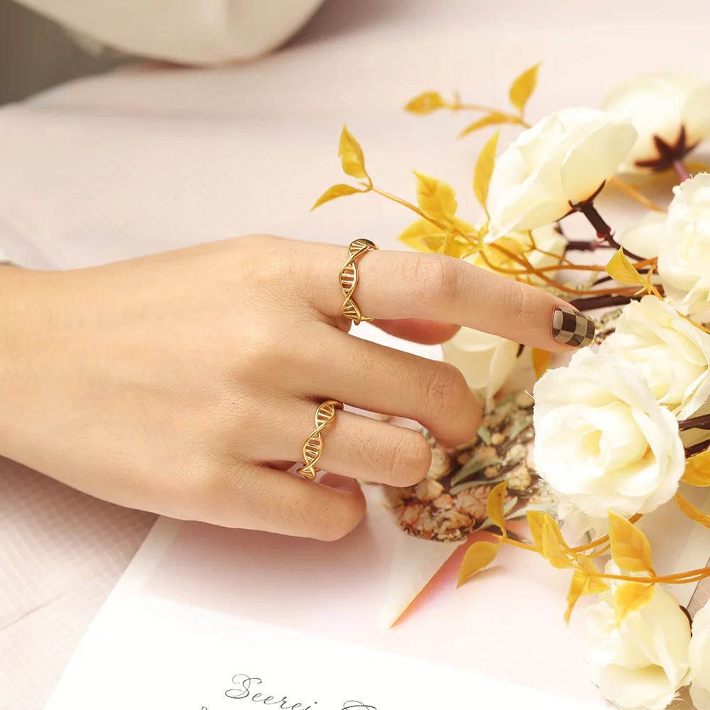 Men's Wedding Band Punk Style DNA Rotation Finger Rings For Women Wholesale 316l Stainless Steel Men Jewelry Valentine Gifts 231220