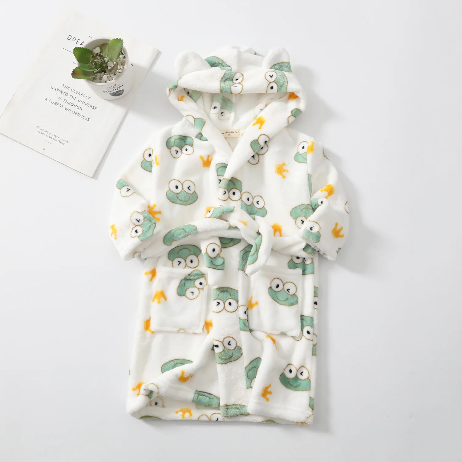 Winter Christmas Bath Robe For Girls Pajamas Animal Hooded Robes Children Dressing Gown Boys Sleepwear Kids Bathrobe 6 8 10 12Y 231221