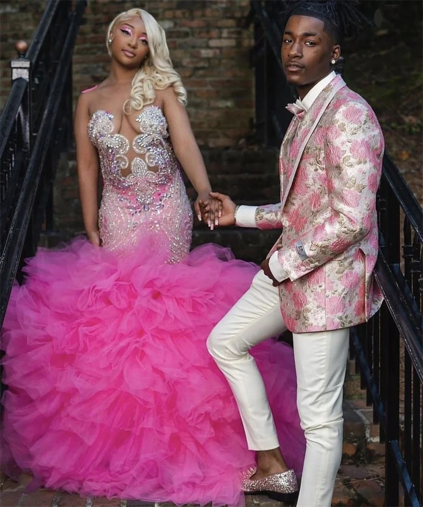 2024 Cute Pink Rhies Party Prom Dresses For Black Girls Tiered Ruffles Glitter Beading Crystals Birthday Photoshoot Robe De Bal