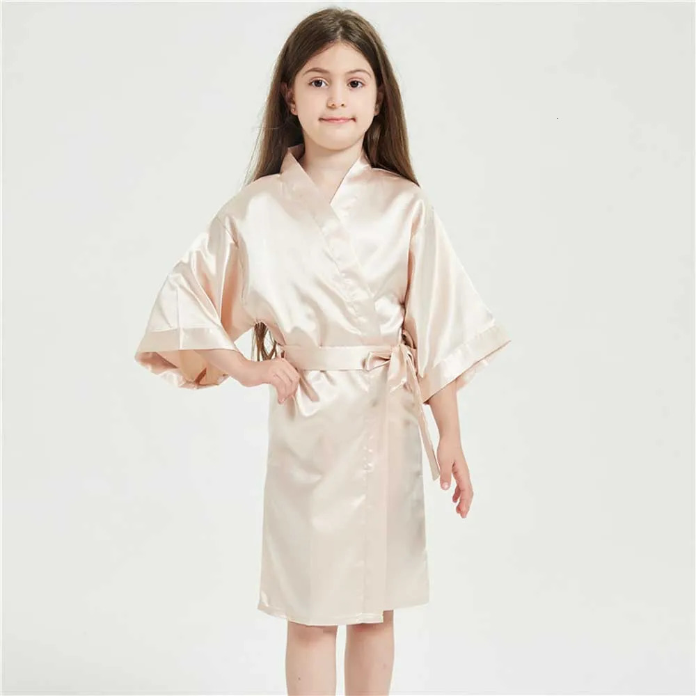 3-13Y Boy Girl Bathrobe Pink Satin Silk Kids Robes Summer Sleepwear Children's Kimono Bath Towel Robe Wedding Spa Party Birthday 231221