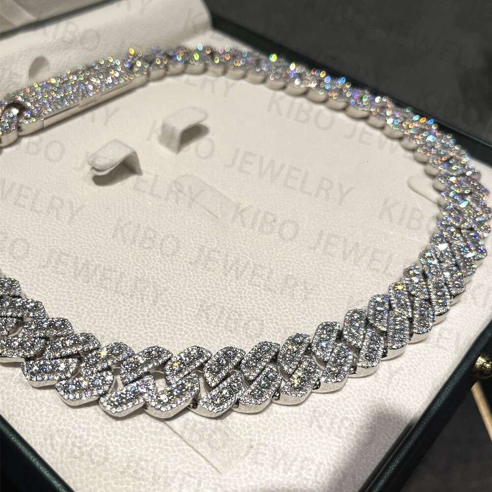 Fine Jewelry Hip Hop Iced Out Past Diamond Tester 18mm Silver Vvs Moissanite Cuban Link Chain