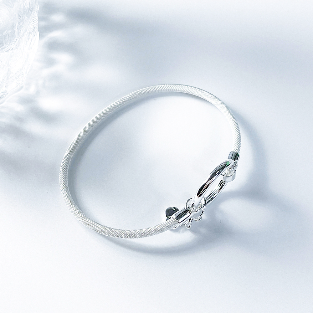 Free Shipping Silver Bracelet for Women Gold Plated Bear Jewelry and Accessories Sweet Bracelets with Pearl Women Ready Stock