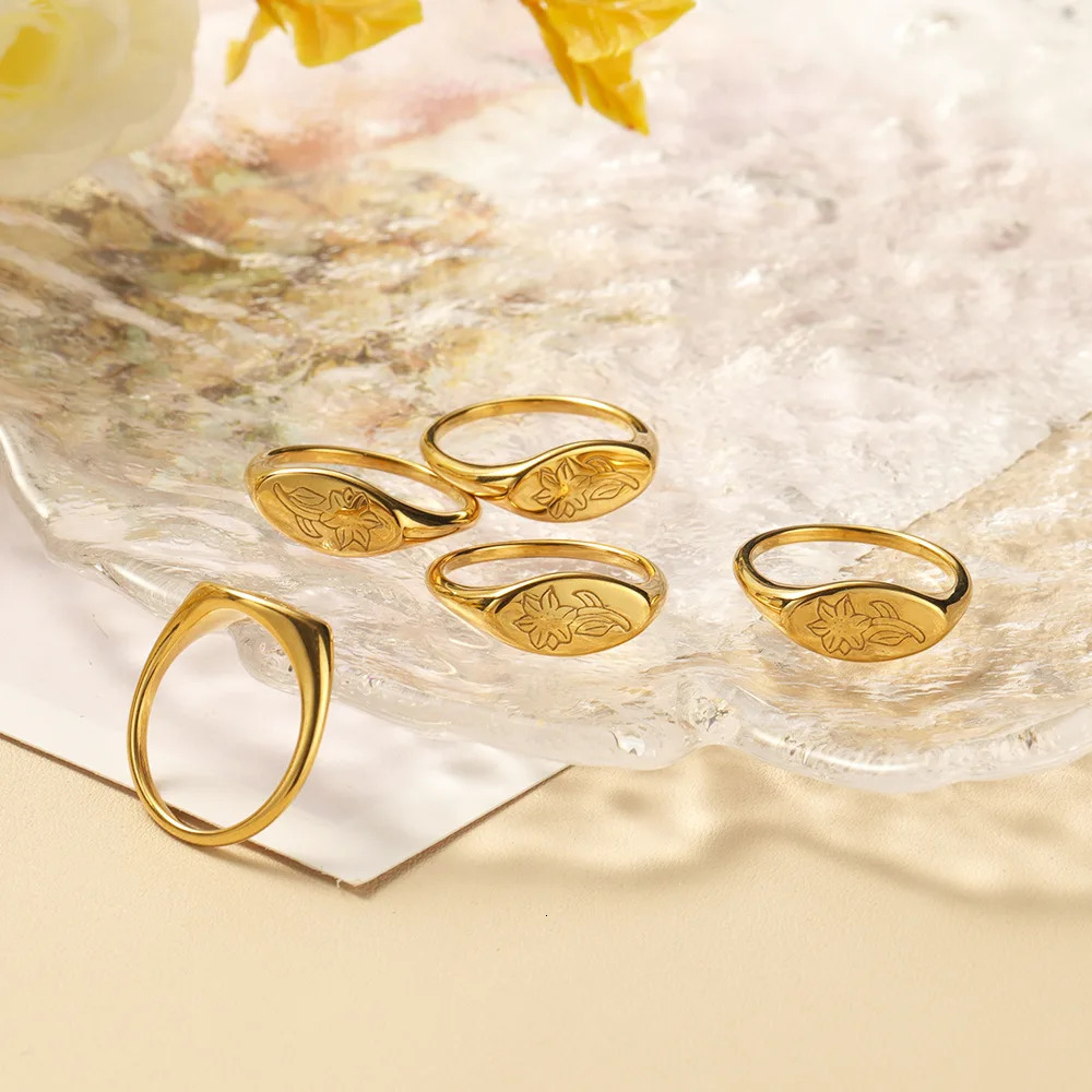 Retro 7mm Width Flower Wedding Rings For Men Womnen Rock Gothic Gold Color Stainless Steel Couple Jewelry Vintage Accessories 231220