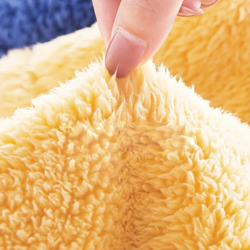 Kids Hooded Robe for Girls Winter Princess Child Thick Keep Warm Long Nightgown Front Button Coral Fleece Soft Bathrobe 231221