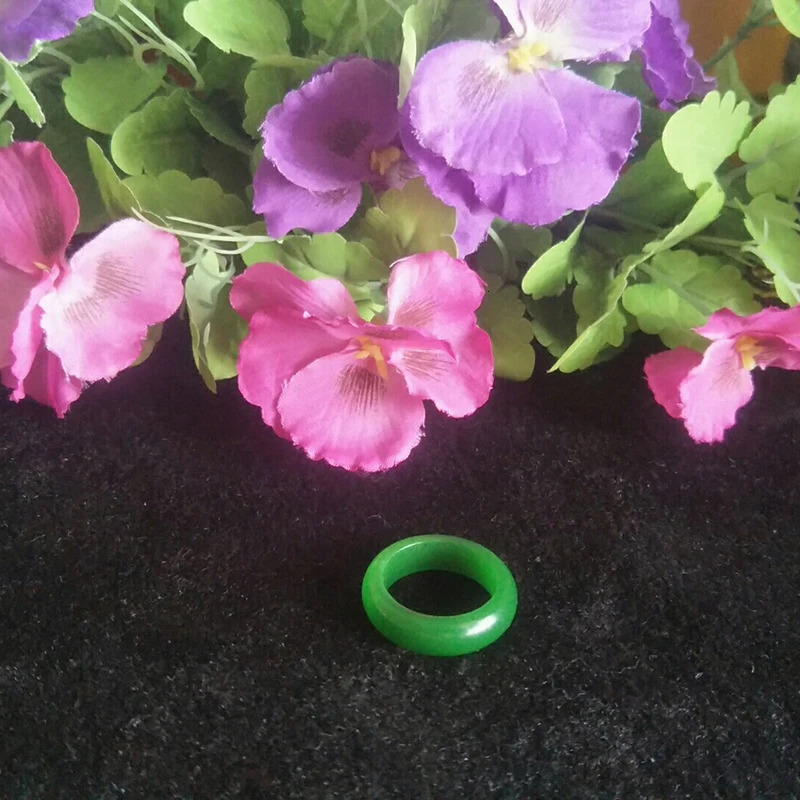 Jade Ring Natural Malay Green Jewelry Lucky Auspicious Amulet Mens and Womens Fine 231220