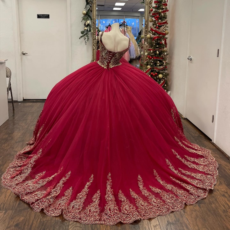 Red Quinceanera Dresses Ball Gown Princess Appliques Lace Beaded Crystal Off The Shoulder vestidos de 15 Anos Birthday Party Sweet 16 Dress