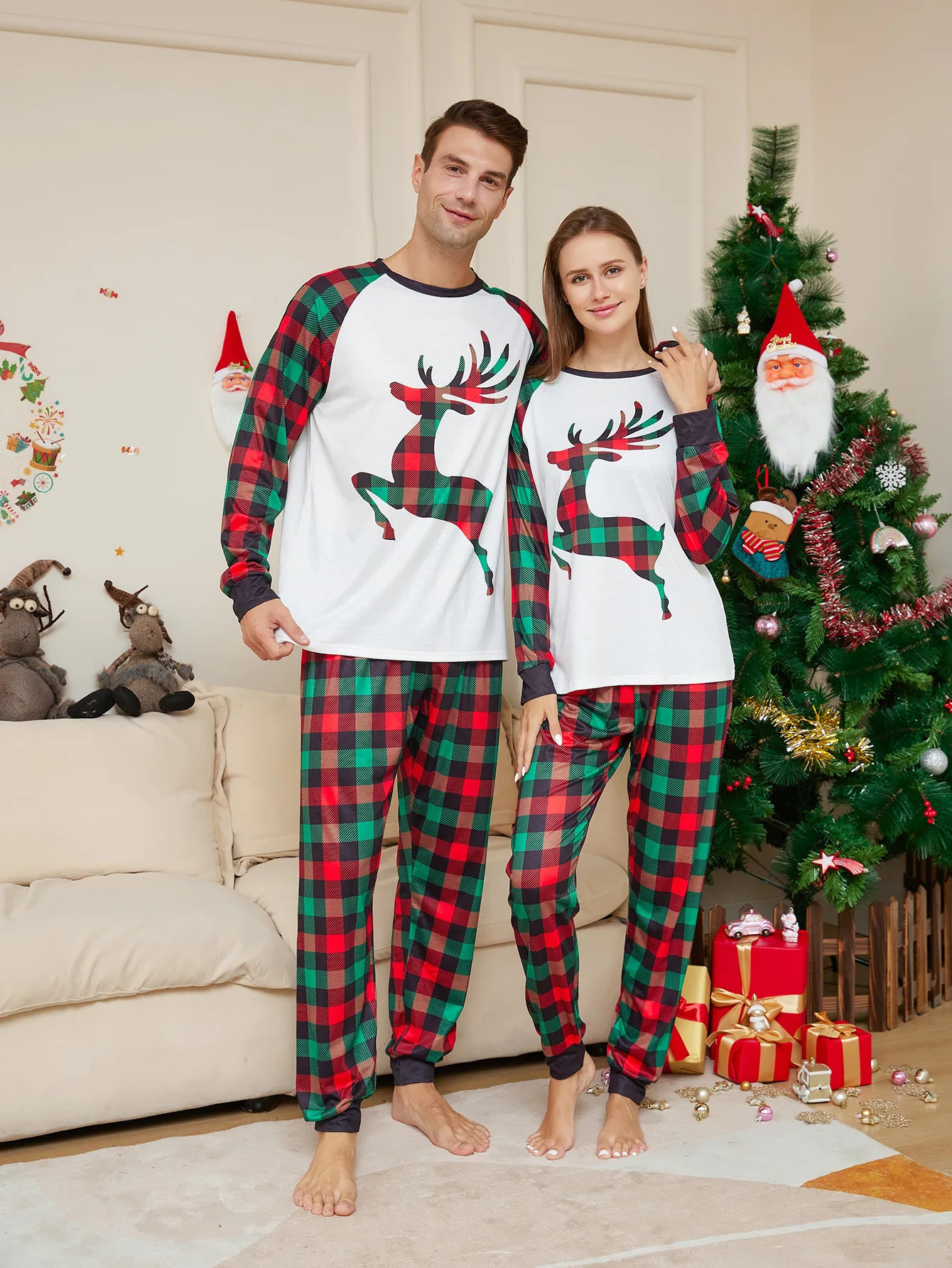 Family Matching Outfits 2024 Christmas Pajamas Year Elk Plaid Printed Pjs Set Baby Jumpsuit Xmas Pyjamas 231204