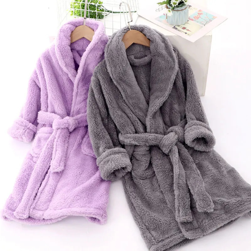 Child Kids Bathrobe Coral Velvet Baby Boy Cartoon Sleeping Robe Pajamas Children Soft Bath Robe Nightgown Teenager Girl Clothing 231221
