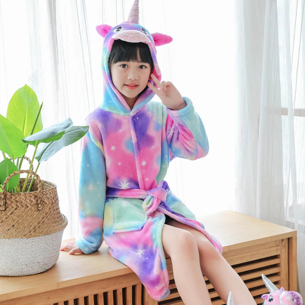 Kigurumi Husky Children Bathrobe Bath Robe Autumn Winter Animal Unicorn Hooded Pajamas For Boys Girls Towel Robes Kids Nightgown 231221