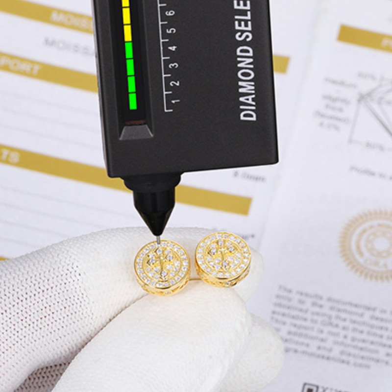 Top Selg Pass Dia Tester Fine Jewelry Sier Cross VVS Moissanite Stud Earrings for Men Women Gift