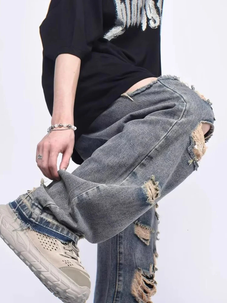 Men's Wear Casual Y2K Jeans Men Korean Fashion Personalized Straight Tube Hole Male Trousers Vintage Wide Leg 231221