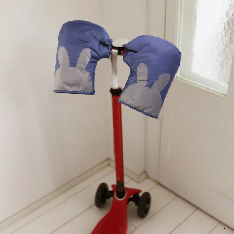 1 Pair Children's Scooter Gloves Thicked Warm Mittens Hand Muffs for Boys Girls Windproof Bike Riding Gloves 231225