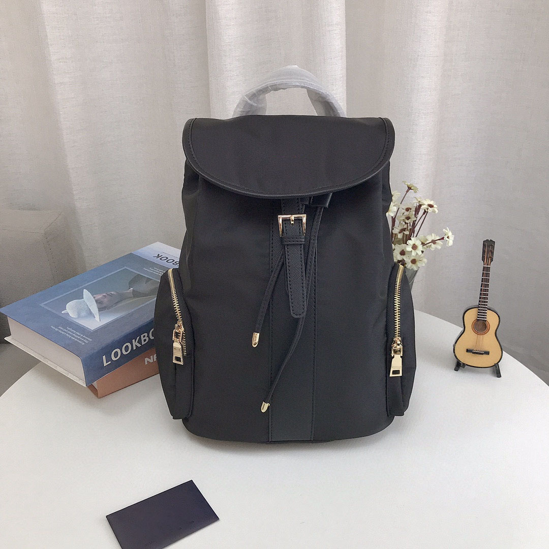 Famous designer nylon tarpaulin backpack men's luxury messenger bag Laptop Bag cross-body bag women's fashion work bag travel bag vintage classic cross-body bag