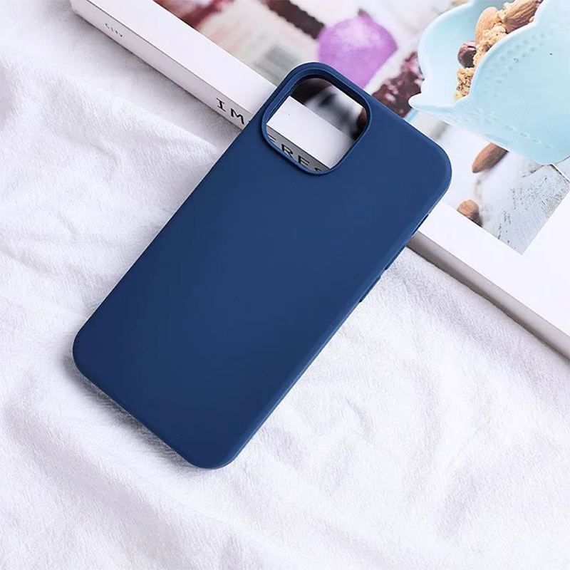 2025 Silicone Phone Cases For iPhone 17 16pro 16plus 16 pro max 15 14 13 12 11 Pro Max Mini X XS XR 6 6s 7 8 Plus se Shockproof Back Cover