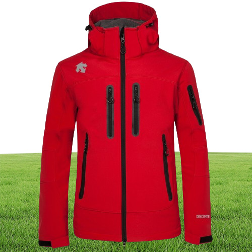 The men TE Softshell jacket face coat Men Outdoors Sports Coats men Ski Hiking Windproof Winter Outwear Soft Shell jacket bl300R