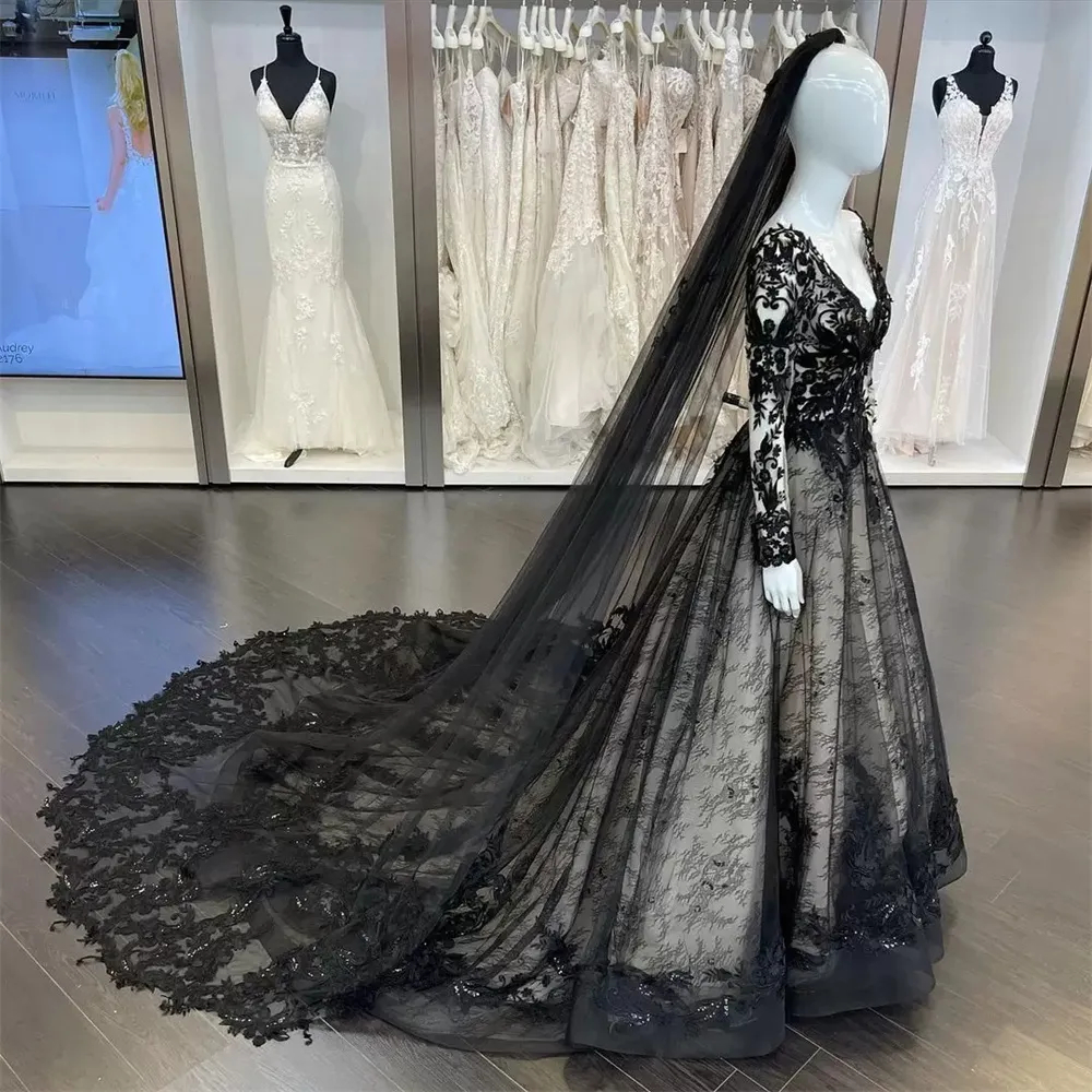Gothic Black Lace A Line Wedding Dress Long Sleeve V-Neck Vintage Bridal Gowns Appliques Country Bride Dresses Custom Made Vestidos De Novia 2024