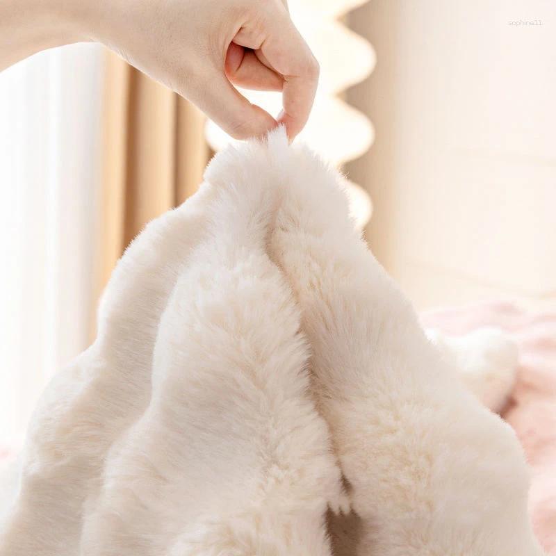 1pc Imitation Rabbit Plush Sofa Cover Winter Warm Thick Plush Soft Sofa Slipcover Pet Favorite Non-slip Protective Couch Cover Furniture Protector For