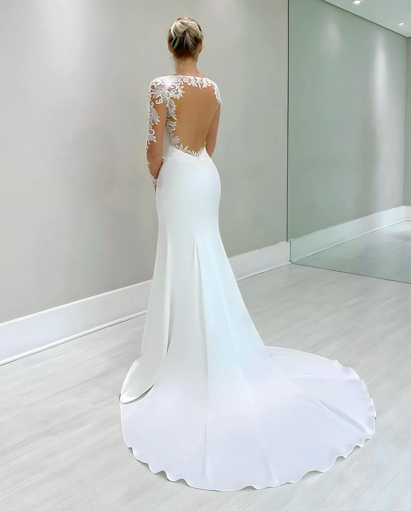 2024 Arabic Aso Ebi Plus Size White Mermaid Lace Wedding Dress Sheer Neck Backless Bridal Dresses Gowns ZJ303