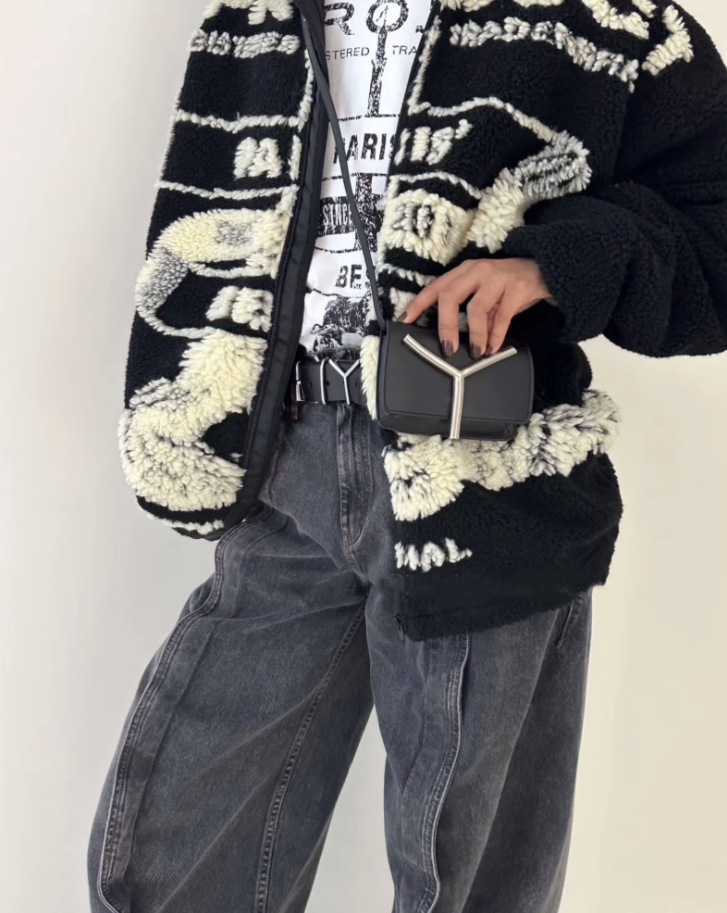 Y/Project 23FW Show Style Patch Embroidered Lambhair Jacket With Washed Loose Jacket Cotton Jacket Bomber