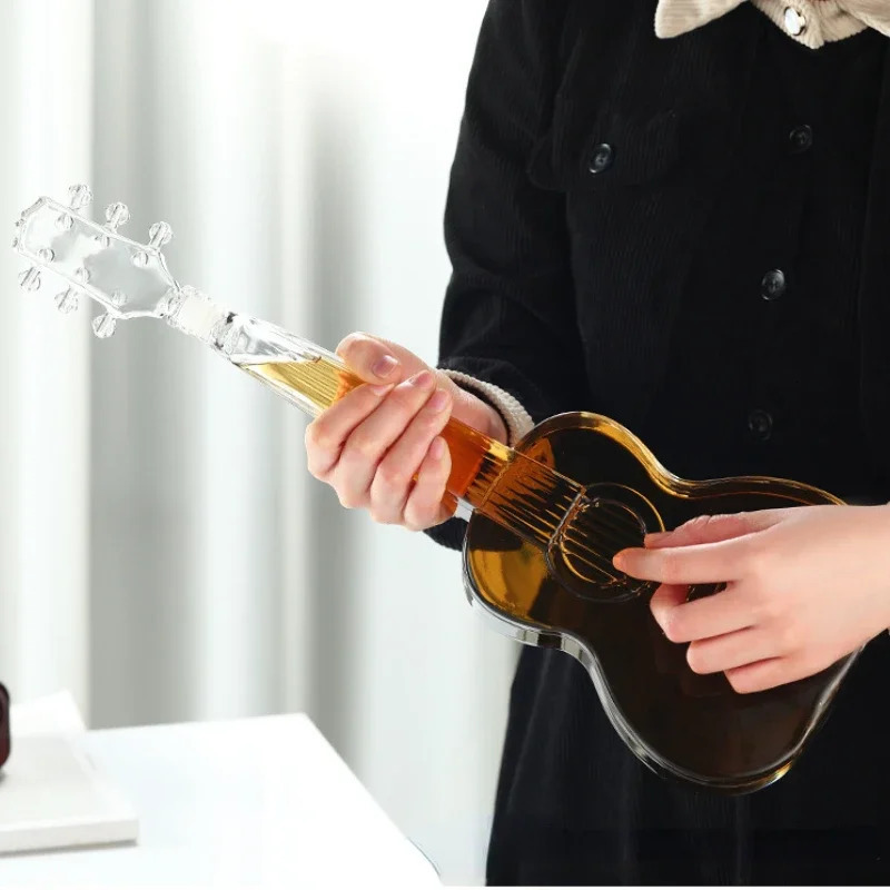 High Borosilicate Glass Wine Bottle Guitar Violin Decanter Wine Set Thickened Transparent Craft Decanter Bottle Decoration 231222