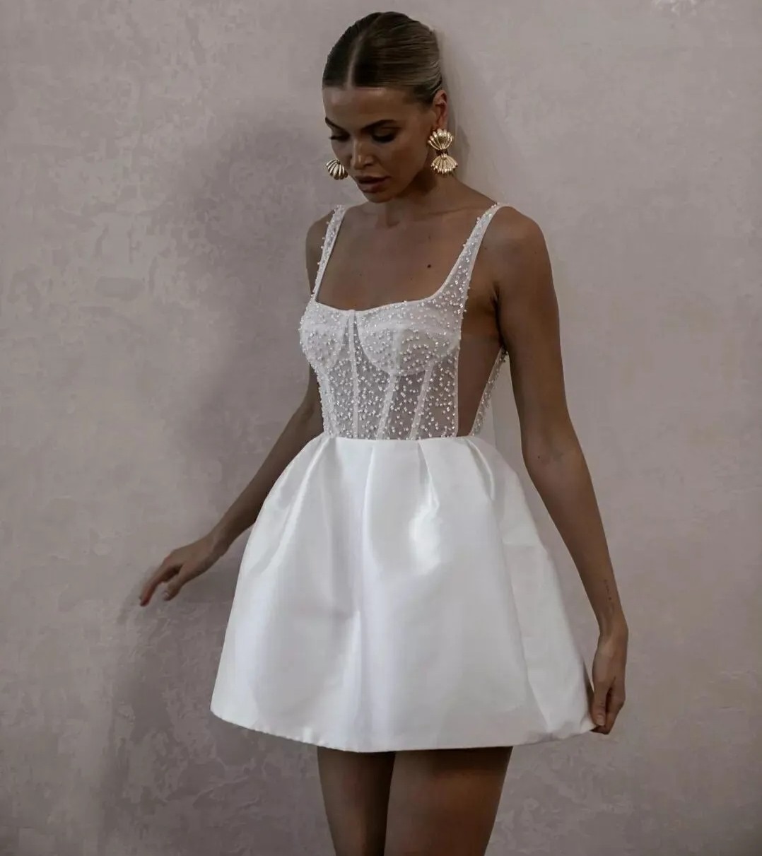 Vintage Short A Line Wedding Dress 2025 Spaghetti Pearls Top Satin Bone Bodice Bridal Party Gowns Vestido De Novia Robe De Mariage