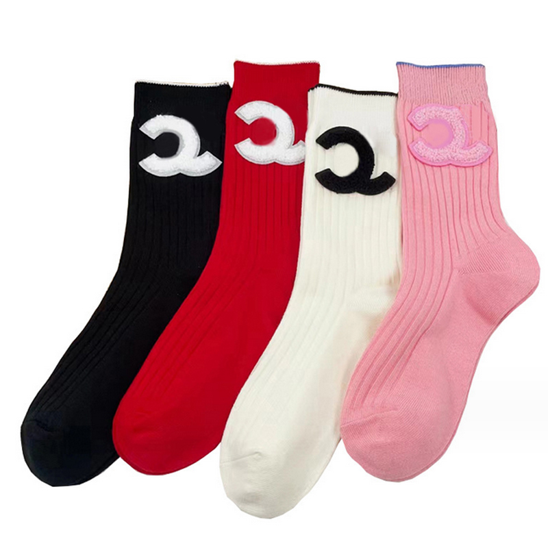 Women Girl Striped Cotton Socks Cute Special Letter Sock for Gift Party 4 Colors