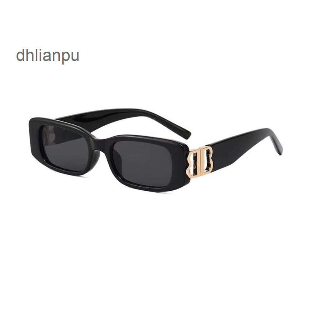 dapu Fashion Designer Sunglasses Men Women Beach Sunglasses Premium Quality Optional with Cover