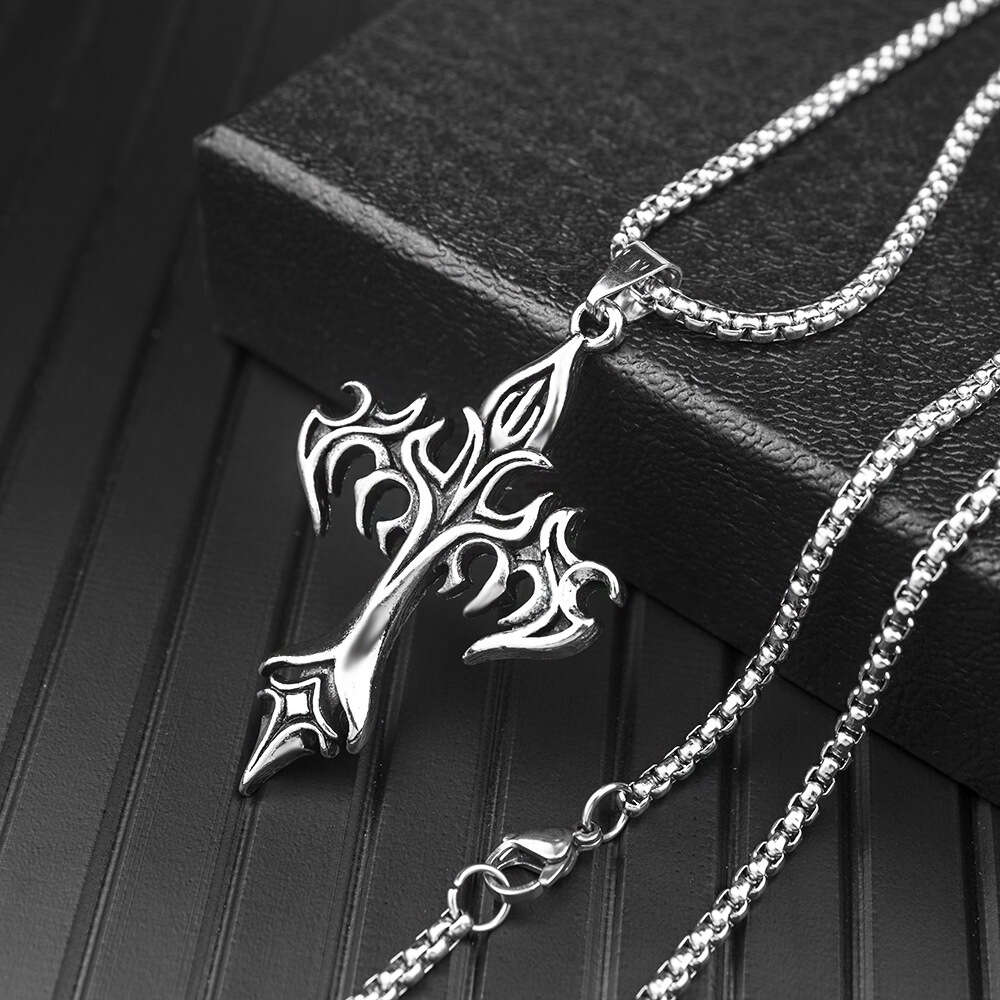 Warrior Mens Cross Emblem Pendant Necklace Simple Skull Taiji Necklaces Stainless Steel Popcorn Chain Party Hip Hop Punk Jewelry Accessories For Men W