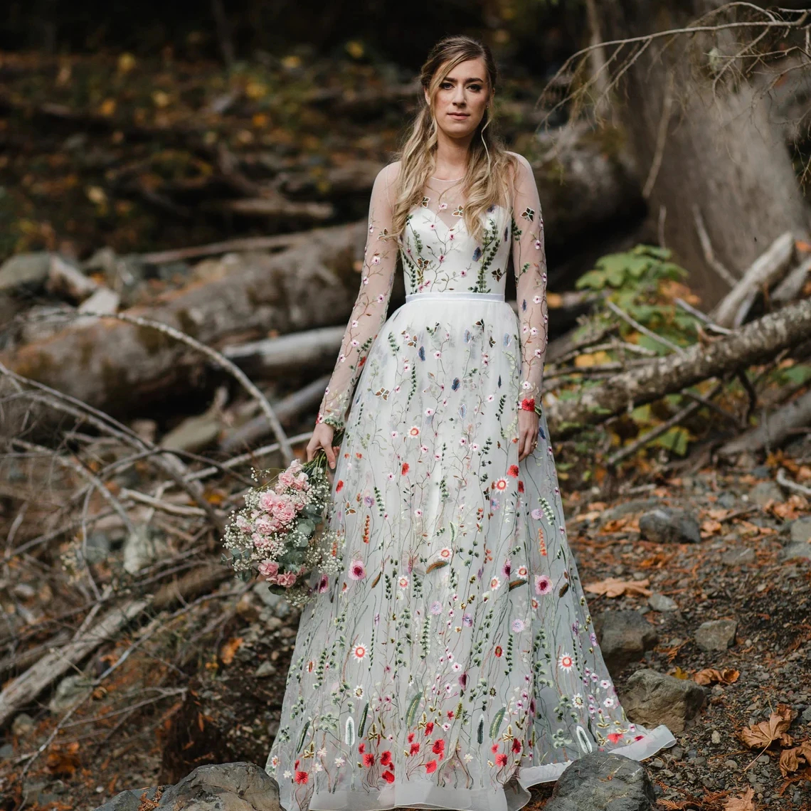 Embroidery Floral Lace A Line Wedding Dresses Long Sleeves Sexy Backless Country Bridal Gowns Sweep Train 2024 Summer Beach Vestido De Novia