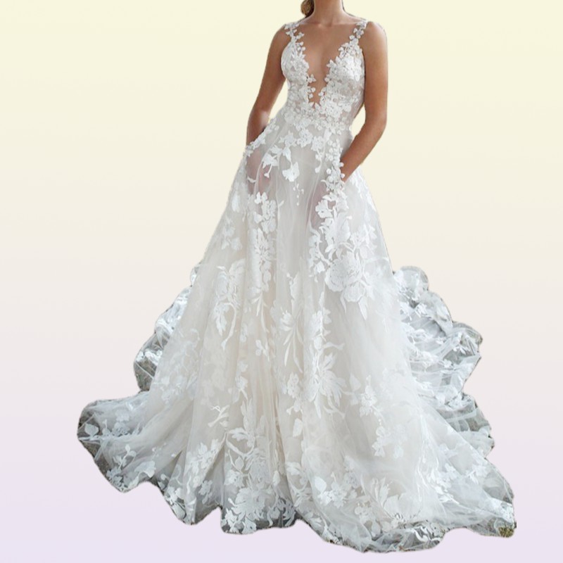 Backless Boho Wedding Dress 3D Appliqued Summer Beach Bridal Gowns Off The Shoulder Tulle Loves Lace Outdoor Lady Marriage Dr