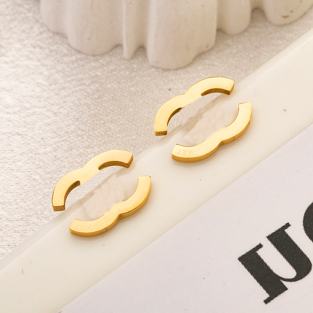 fashion simple designer brand letter stud earrings luxury women gold plated silver channels chanels cc stainless steel earring never fade girls wedding party j 9IR0