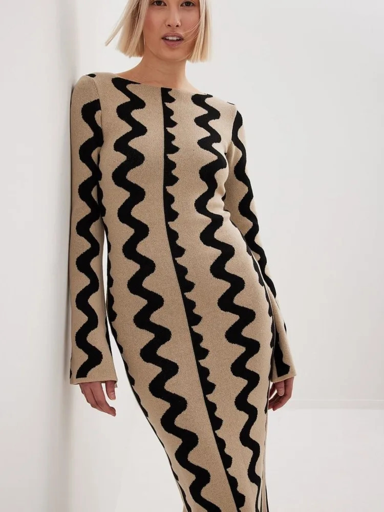 Striped Knitted O-neck Long Sleeve Midi Dresses Elegant Women Bodycon A-line Vestidos Female Fashion Casual Street Maxi Clothes 231225