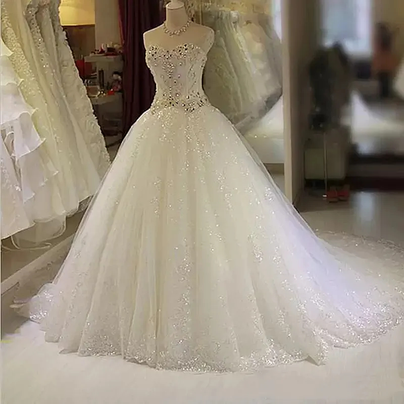 Glitter Sequined Wedding Dress Crystals Beaded Princess Bridal Gowns Sweetheart Neckline Sleeveless Court Train A Line Ivory Plus Size Vestido De Novi