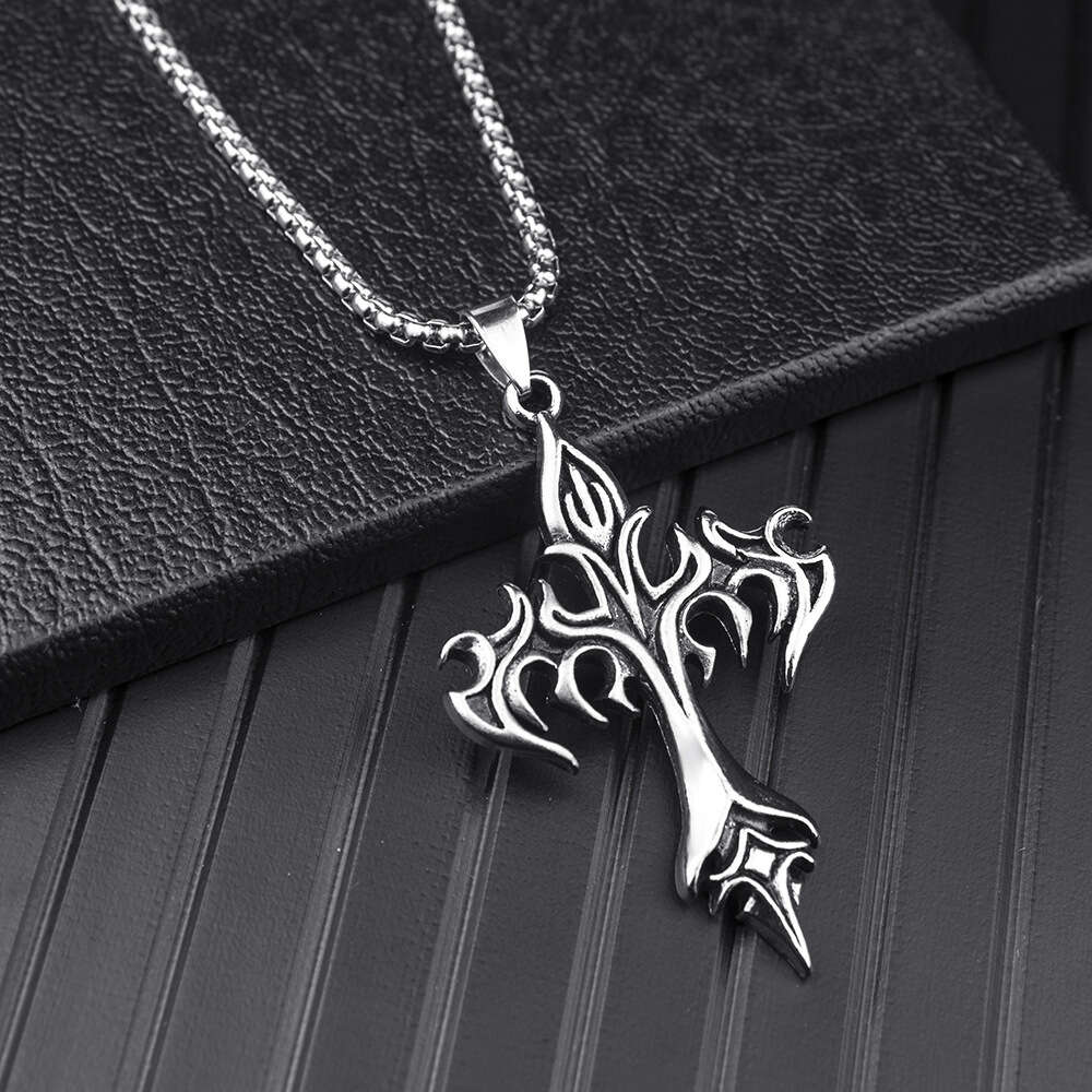 Warrior Mens Cross Emblem Pendant Necklace Simple Skull Taiji Necklaces Stainless Steel Popcorn Chain Party Hip Hop Punk Jewelry Accessories For Men W