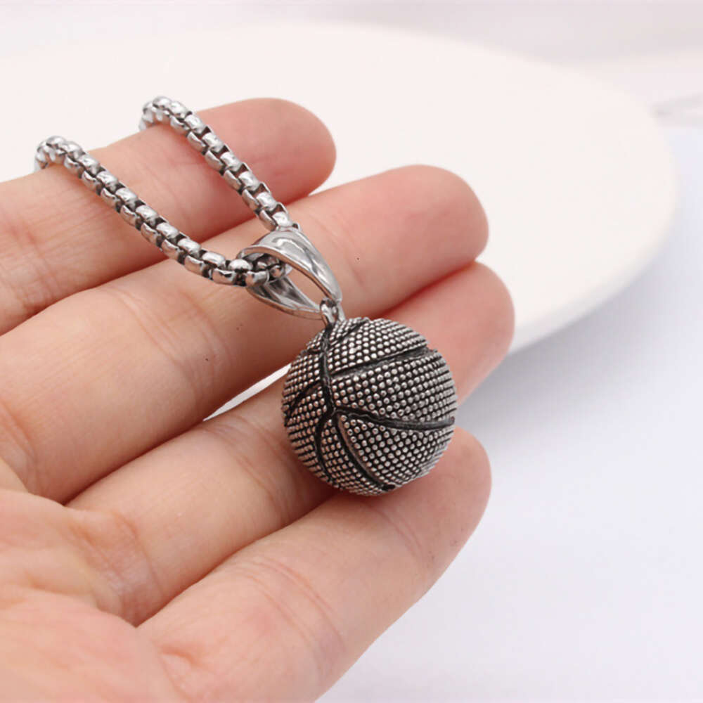 Wolf Tide Punk New Fashion Personalized Basketball Charm Pendant Necklace With Titanium Steel Chain Necklaces Bijoux Jewelry Accessories Wholesale