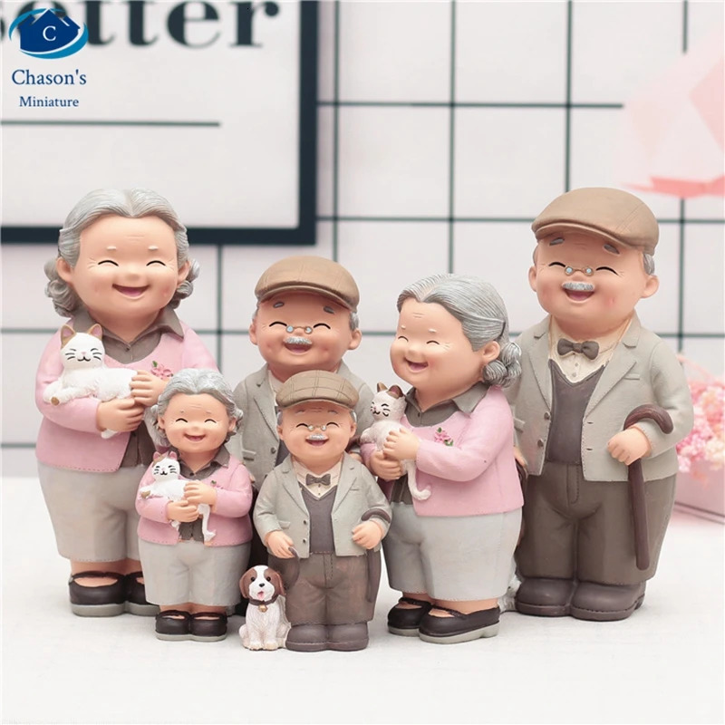 Mini Grandma Grandpa Figures Sweety Lovers Couple Old People Car Cake Desktop Ornament Figurines Miniature Home Decor Decoration 231222
