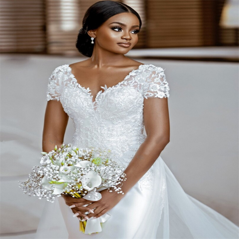 Princess African Mermaid Wedding Dress With Overskirt Train Elegant Cap Sleeves Appliques Lace Country Style Bride Dress Sexy V Neck Garde Beach Robe 