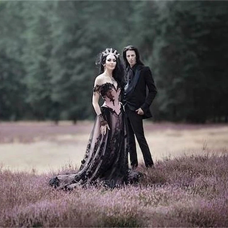 Dusty Pink And Black Gothic Wedding Dress Off The Shoulder Corset A Line Steampunk Bridal Gowns Lace Appliques Vintage Vestido De Novia Back Lace-up