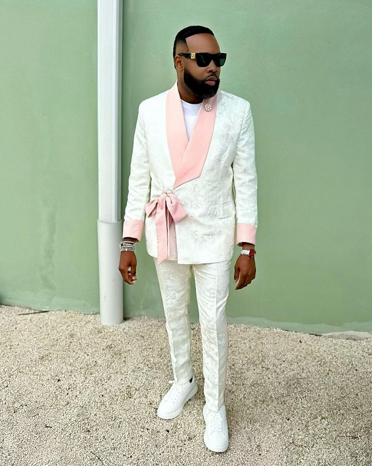Ivory Floral Pattern Men Wedding Tuxedos Shawl Lapel Double Breasted 2 Pieces Formal Wedding Suits Blazer Pants Costume Homme