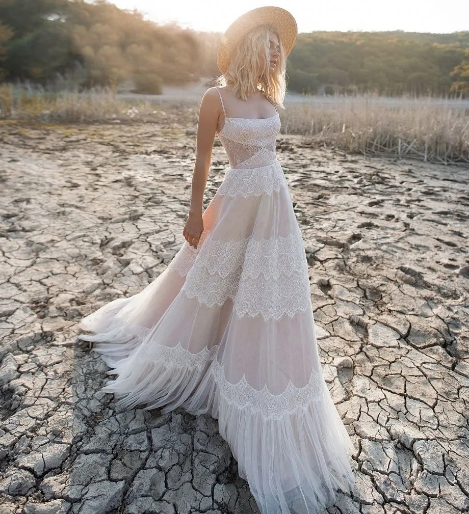 Nude/Champagn Bohemian A Line Wedding Dress 2024 Straps Lace Sleeveless Long Women Bridal Gowns Vestido De Novia Robe De Mariage