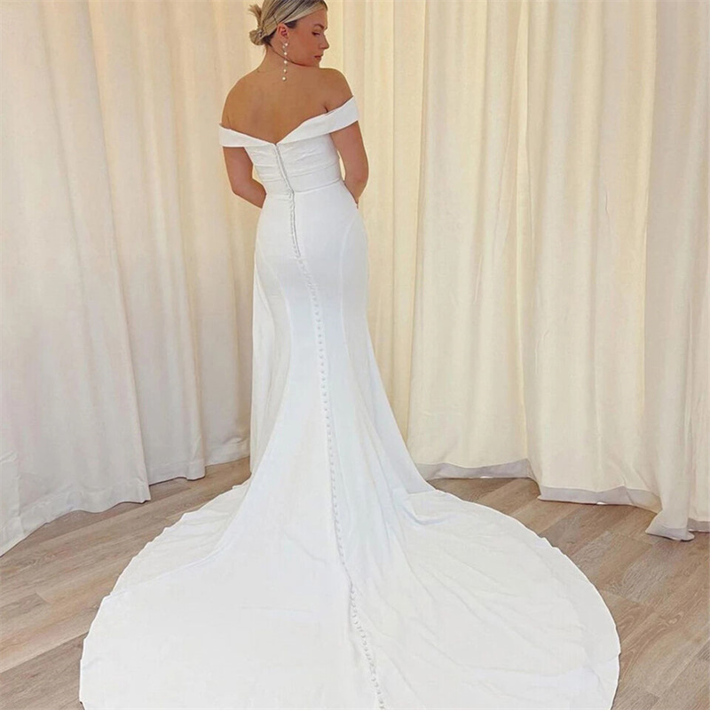 Off Shoulder Satin Mermaid Wedding Dresses Elegant Plus Size Boho Rustic Country Bride Dress Court Train Outdoor Garden Bridal Gowns Simple Robe De Ma