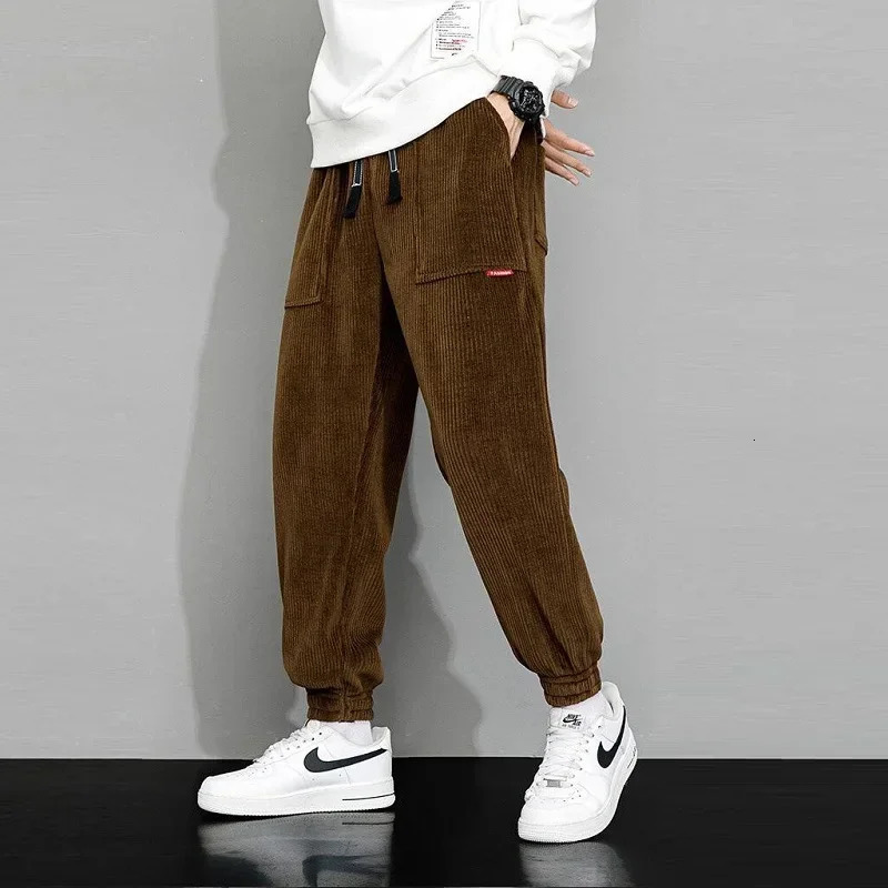 Autumn Winter Corduroy Sweatpants Men Baggy Joggers Fashion Streetwear Loose Casual Harem Pants Plus SIze 8XL 231226