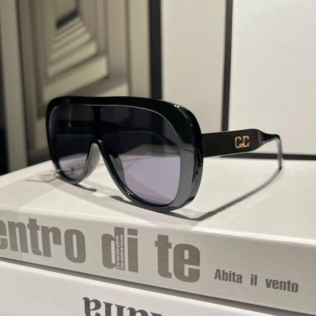 Fashion Designer Sunglasses Enlarged Styling Mask Style classic fullframe glasses Goggles Outdoor Driving shades Beach s guccis guccii guccisunglasse ggs 2445