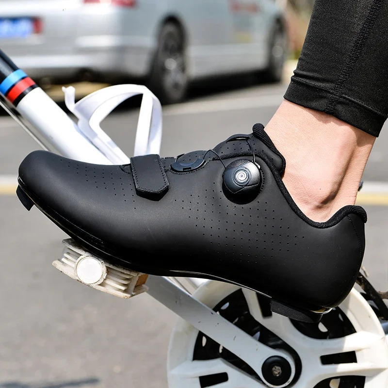 Men Cycling Sneaker MTB Bicycle Shoes Sports BIKE Red White Speed Racing Women BICYCL Shoes Sapatos De Ciclismo Plus Size 48 231227